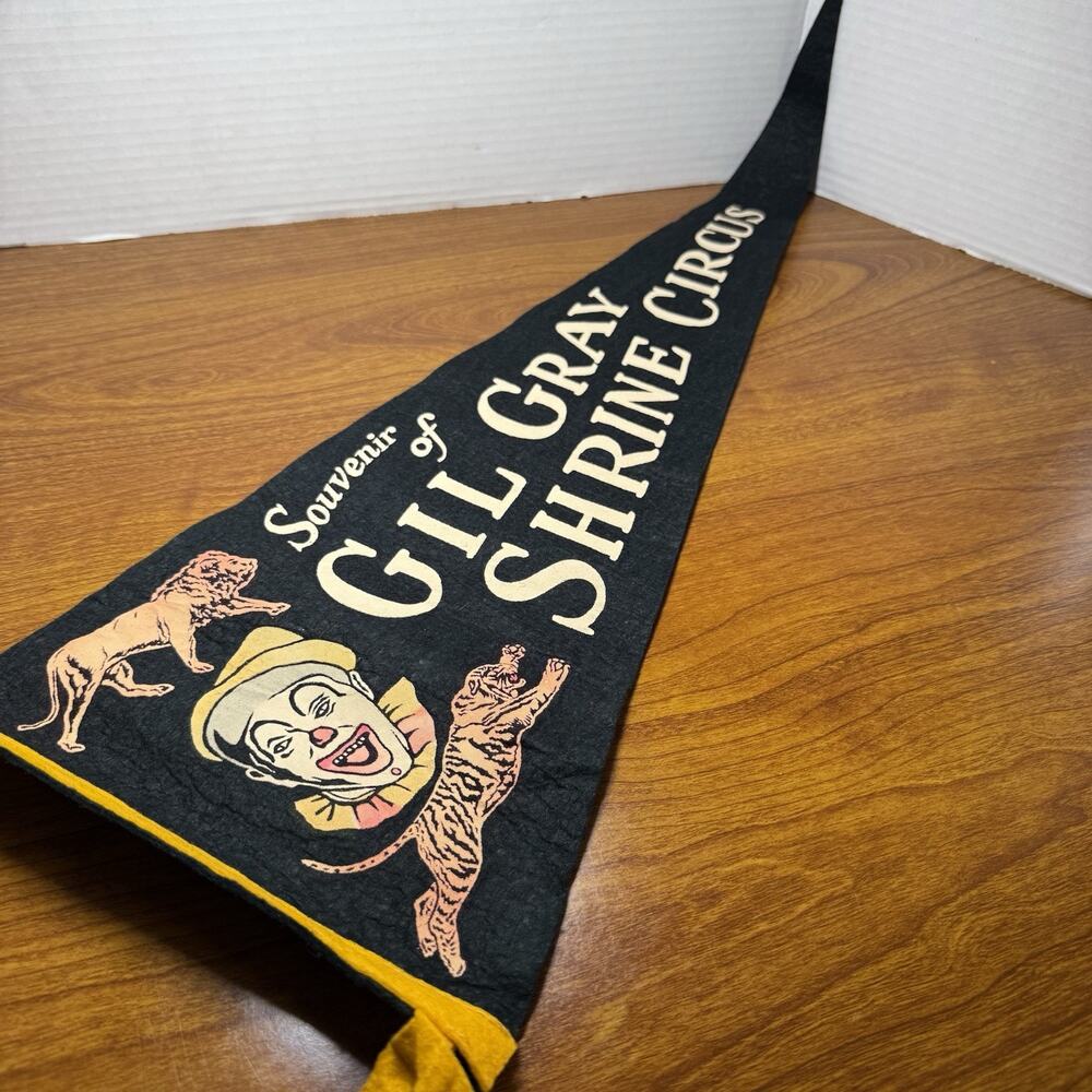 Vintage Pennant Felt Gil Gray Shrine Circus 1953